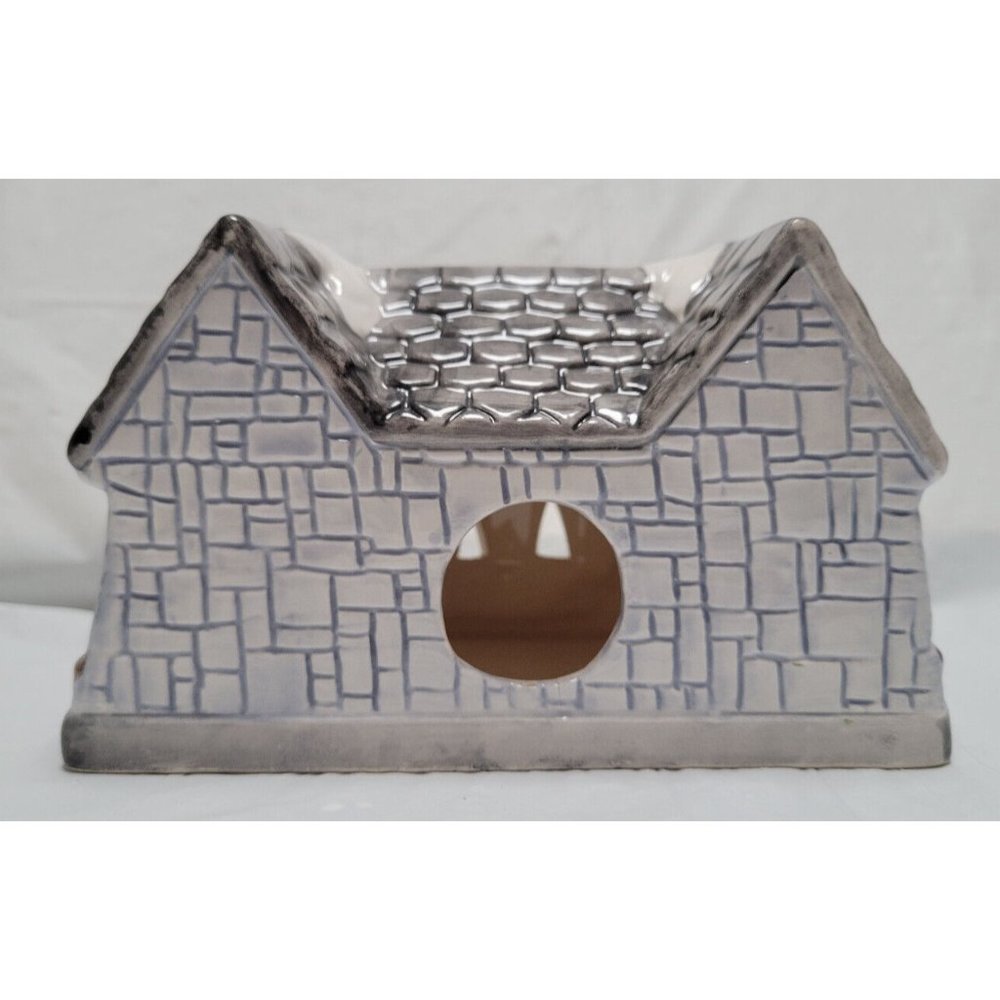 Classic Living Christmas Collection Ceramic Christmas Station - No Light - Picture 8 of 16